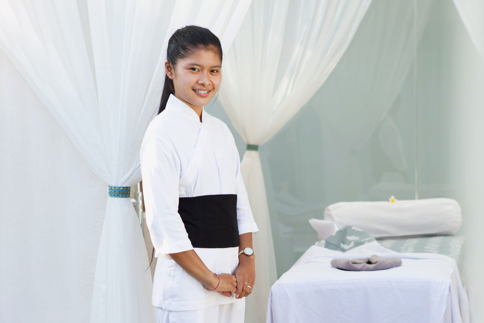 Luxury Spa Retreat Seminyak Bali - Experienced Spa Therapist - One Eleven Resorts Seminyak Bali