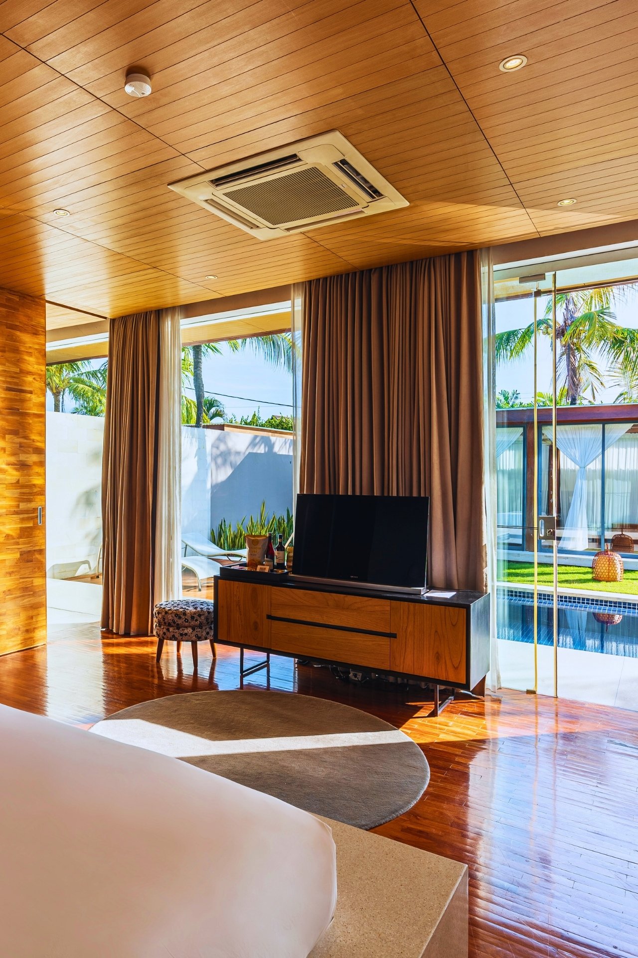 Open bedroom sanctuary One Eleven Resorts Seminyak, Bali