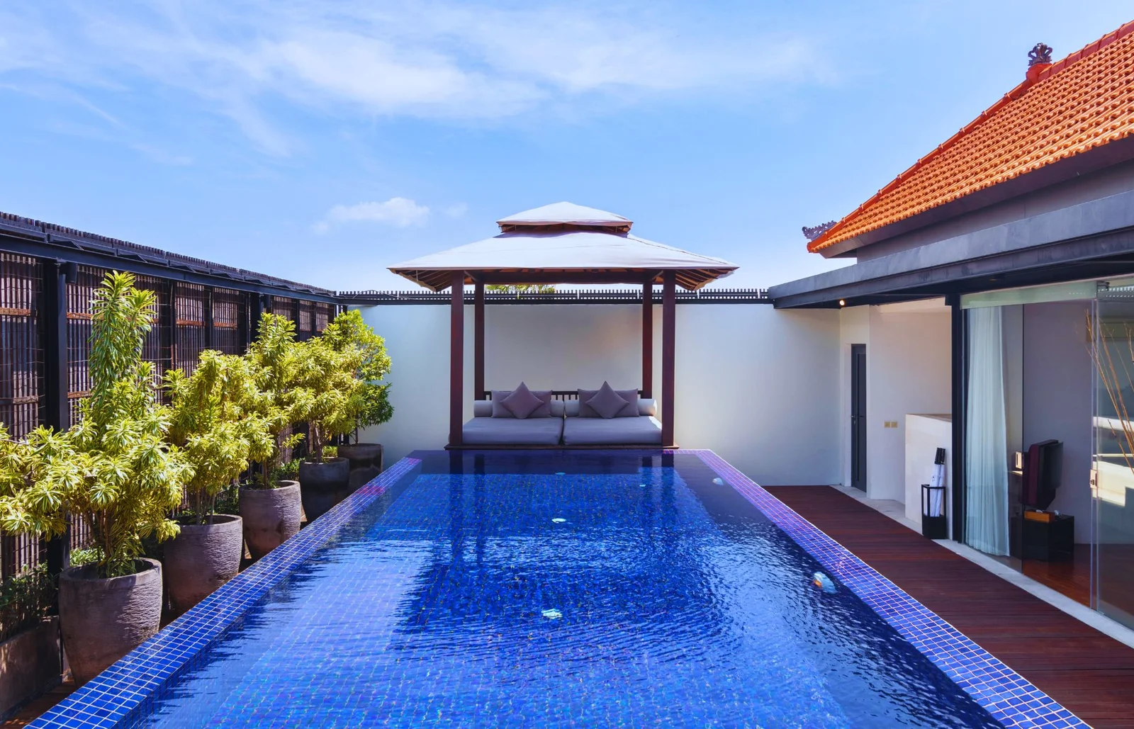 One-Eleven-Resorts-Seminyak-Bali-Accommodation-Three-Bedroom-Penthouse